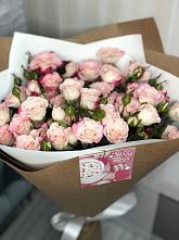 Букет цветов из:  Розы в Куровском